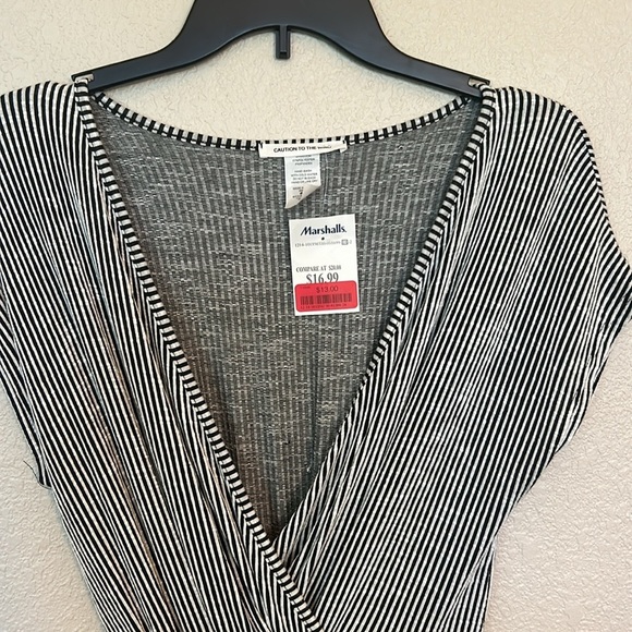 Women’s new with tags black and white striped dress size medium. - Picture 2 of 4
